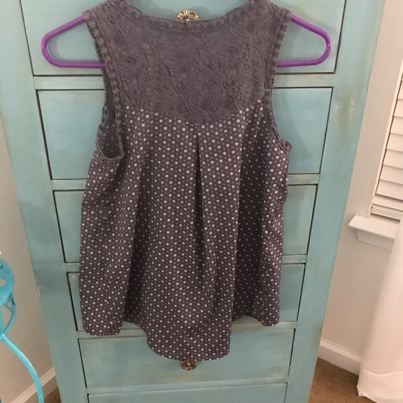 Top - Picture 5 of 5